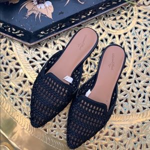 Universal Thread mule slides sz 9 black woven boho